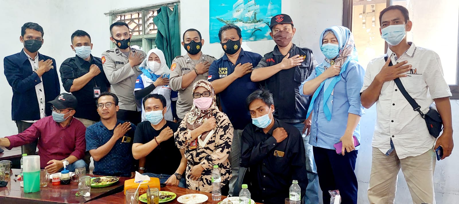 Tingkatkan Sinergisitas, Polsek Cikeusal dan Jawilan Silaturahmi dengan Awak Media