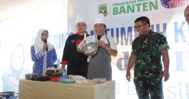 Penjabat Gubernur Banten Edukasi Masyarakat Tangani Stunting