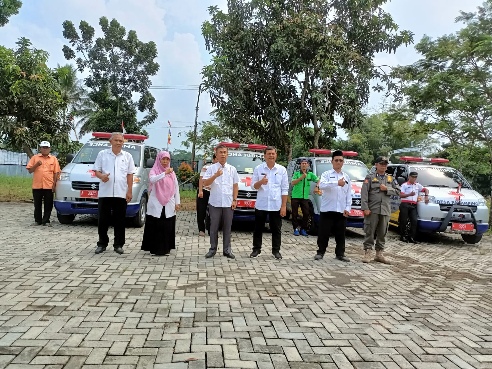 Camat Bandung Cek Fisik Kendaraan Dinas Desa