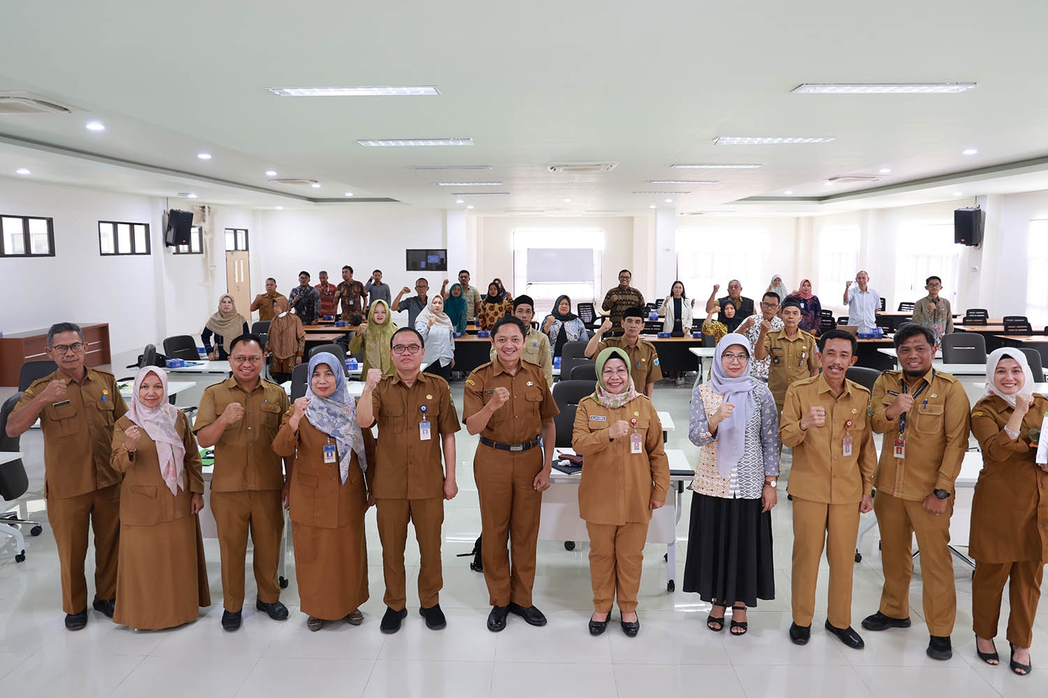 FGD Strategi Penanganan Kemiskinan Ekstrem, Pj Sekda: Pemdes Ujung Tombak Keberhasilan Program