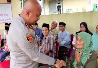 Kapolres Serang Silaturahmi dan Baksos Bersama Penggali Kubur dan Lansia