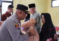 Program Ngariung Iman Ngariung Aman Kapolres Serang Anjangsana Dengan Emak Emak Warga Binuang Sekaligus Baksos