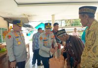 Kapolres Serang Gelar Bansos dan Munggahan Bersama Emak Emak Desa Cisait