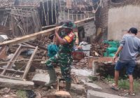 Babinsa Koramil 0602-02 kasemen gerak Cepat bantu Warga Terdampak Bencana