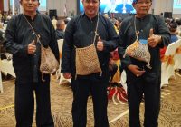 PWI Banten Perkenalkan Pakaian Khas Baduy di HPN Riau