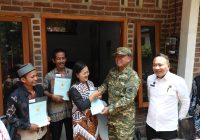 Serahkan 965 Sertipikat Konsolidasi Tanah di Jawa Tengah, Menteri Nusron: Tanah Harus Punya Fungsi Sosial