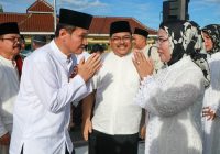 Sholat Ied di Alun-alun Kramatwatu, Bupati Serang Sampaikan Pesan Ini
