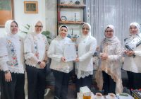 Door to Door, Ketua TP PKK Provinsi Banten Tinawati Andra Soni Serahkan Penghargaan Perempuan Inspiratif Provinsi Banten Tahun 2025