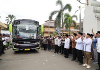 Wagub Banten A Dimyati Natakusumah Lepas Jamaah Haji Kloter 54 JKG Kota Cilegon