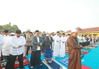 Sholat Idul Adha di Alun-alun Kramatwatu, Najib Hamas Ajak Tingkatkan Kepedulian terhadap Sesama