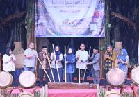 Bupati Ratu Zakiyah Ingin Terus Lestarikan Ngaruwat Bumi Kampung Seni Yudha Asri